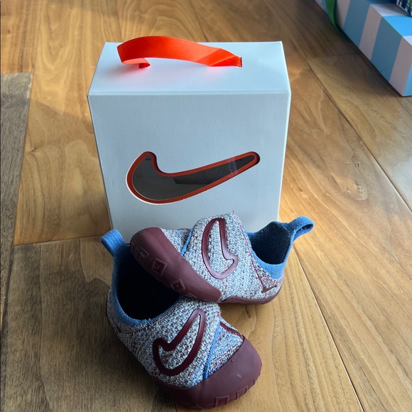 Nike Swoosh 1 Baby Walker, Size 5C, Polar/Team Red Sail - Picture 10 of 10